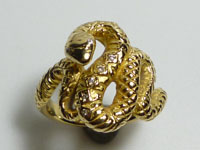 Ring of K18YG yellow gold snake and diamond coming repairing